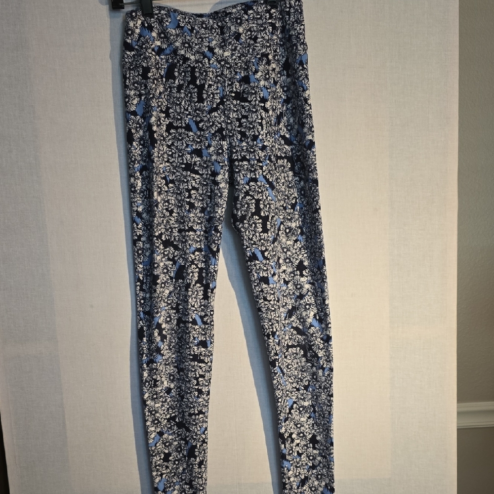 LuLaRoe Black and Blue Floral Leggings